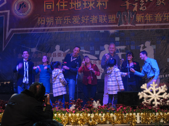 2011圣诞音乐晚会 激情演唱 引爆全场