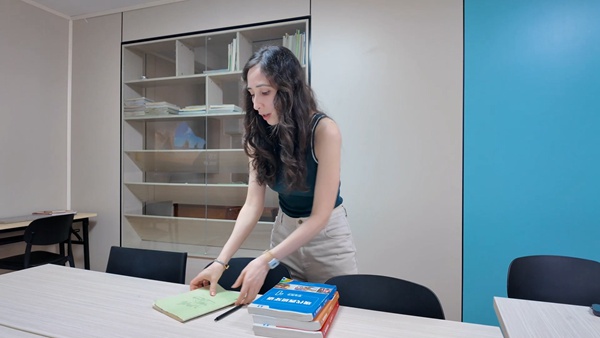 日常教室用品介绍