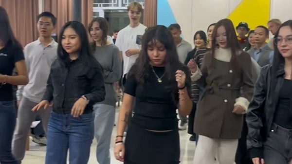 欧美达拉丁文化之夜